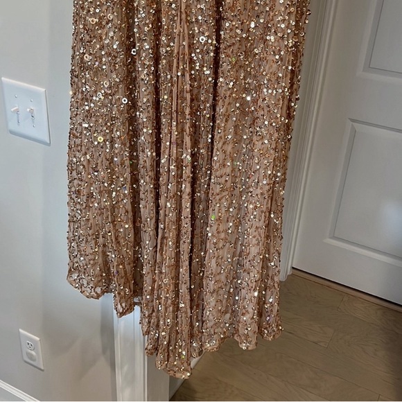 Adrianna Papell floor length gown - glam! - Picture 4 of 5